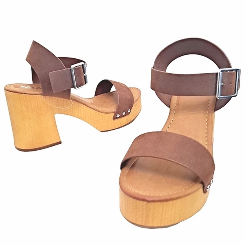 MIA Brown Wood Platform Clog Sandals